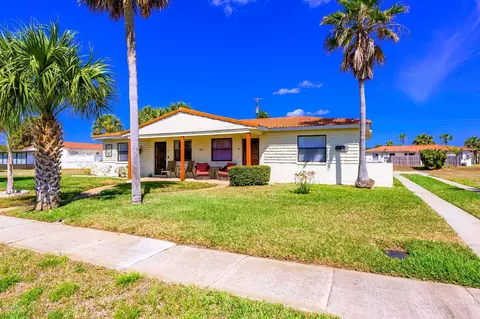 695 Flamingo Dr #B, Ormond Beach, FL 32176 photo 1