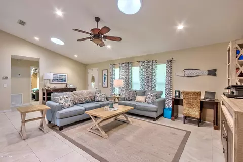2935 Tamarind Dr, Edgewater, FL 32141 photo 14