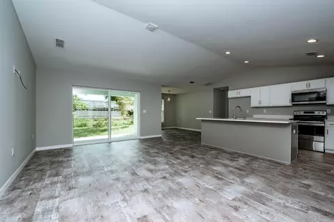 3003 Mango Tree Dr, Edgewater, FL 32141 photo 8