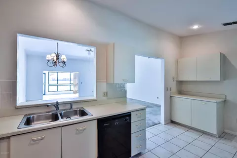 24 Landings Ln, Ormond Beach, FL 32174 photo 8