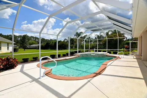 74 Bridgewater Ln, Ormond Beach, FL 32174 photo 4