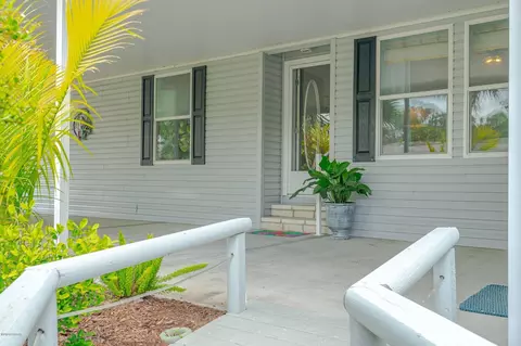 775 Navigators Way, Edgewater, FL 32141 photo 2