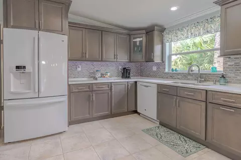 775 Navigators Way, Edgewater, FL 32141 photo 12