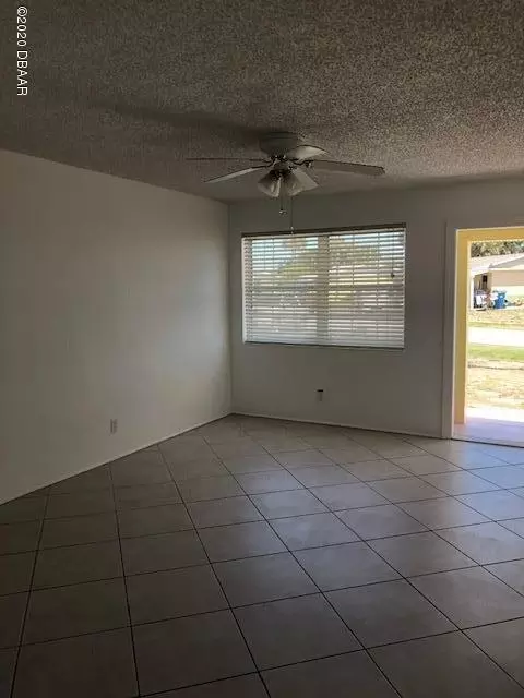 23 Seaview Dr, Ormond Beach, FL 32176 photo 4