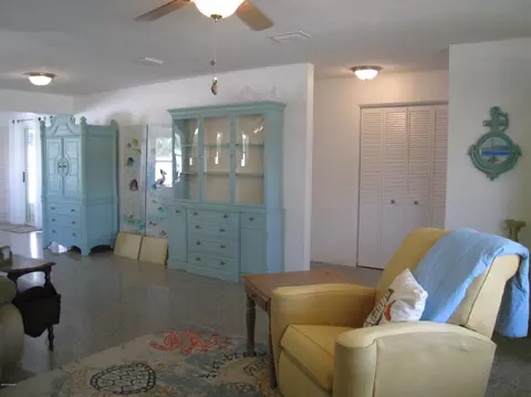27 Briggs Dr, Ormond Beach, FL 32176 photo 6