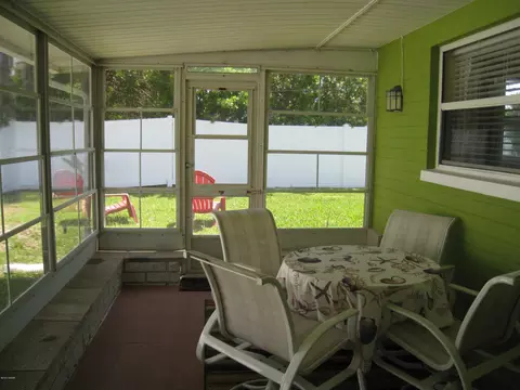 27 Briggs Dr, Ormond Beach, FL 32176 photo 10