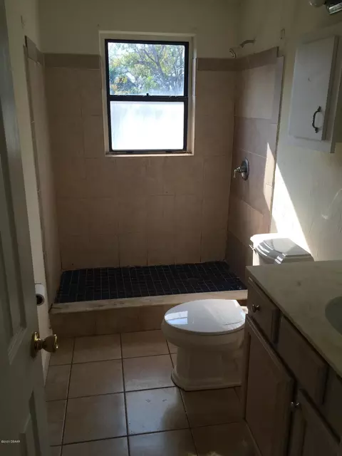 906 Flagler Ave, Edgewater, FL 32132 photo 14