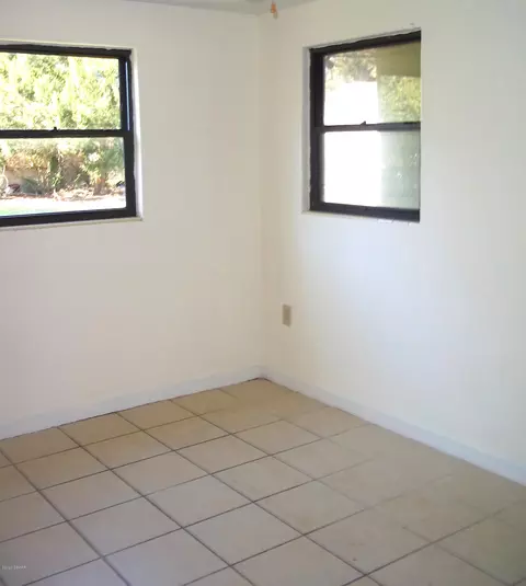 906 Flagler Ave, Edgewater, FL 32132 photo 16