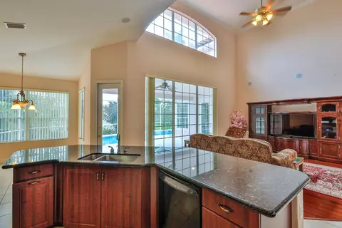 32 Black Pine Way, Ormond Beach, FL 32174 photo 4