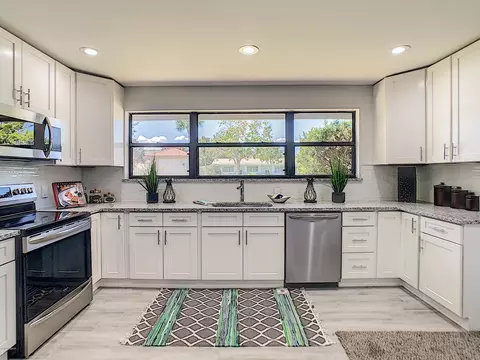 187 Oak Grove St, Ormond Beach, FL 32176 photo 9
