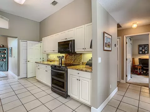 1268 Royal Pointe Ln, Ormond Beach, FL 32174 photo 30