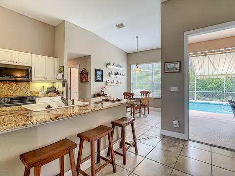 1268 Royal Pointe Ln, Ormond Beach, FL 32174 photo 6