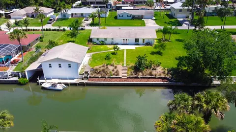 157 Flamingo Rd, Edgewater, FL 32141 photo 9