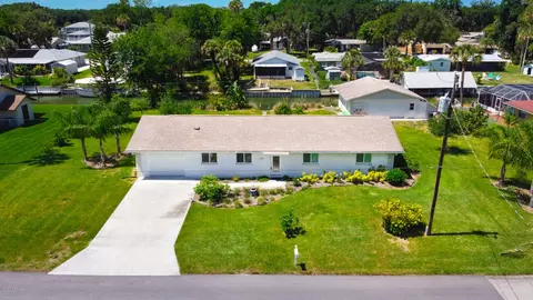157 Flamingo Rd, Edgewater, FL 32141 photo 6