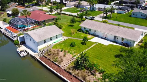 157 Flamingo Rd, Edgewater, FL 32141 photo 5