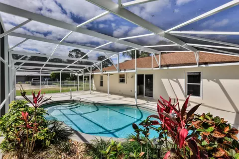 3231 Pine Tree Dr, Edgewater, FL 32141 photo 16