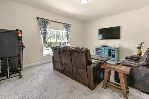 31 Egan Dr, Palm Coast, FL 32164 photo 9