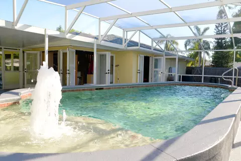 2011 Sabal Palm Dr, Edgewater, FL 32141 photo 1