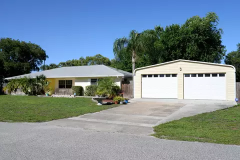 2011 Sabal Palm Dr, Edgewater, FL 32141 photo 44