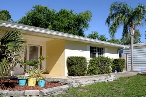 2011 Sabal Palm Dr, Edgewater, FL 32141 photo 8