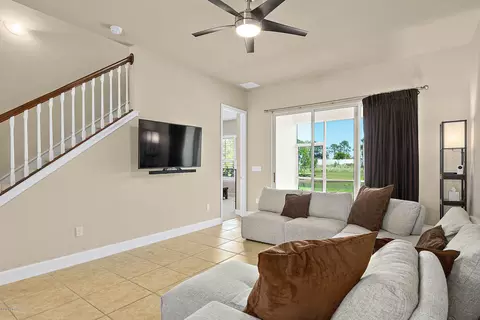 726 Aldenham Ln, Ormond Beach, FL 32174 photo 11