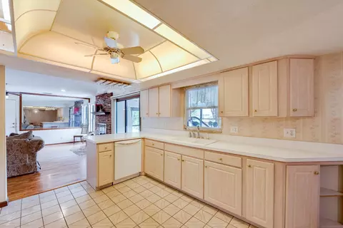 41 N Tymber Creek Rd, Ormond Beach, FL 32174 photo 6
