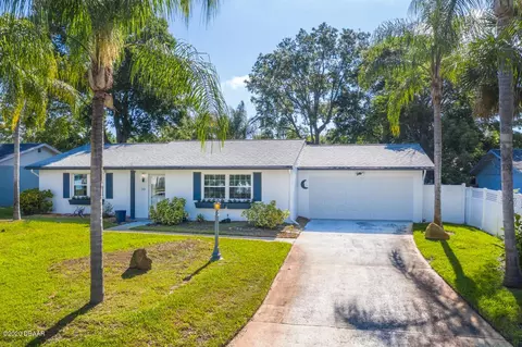 39 Brookwood Dr, Ormond Beach, FL 32174 photo 2