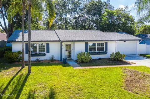 39 Brookwood Dr, Ormond Beach, FL 32174 photo 10