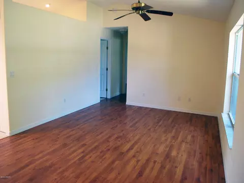 2316 Orange Tree Dr, Edgewater, FL 32141 photo 9