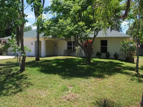 2316 Orange Tree Dr, Edgewater, FL 32141 photo 2