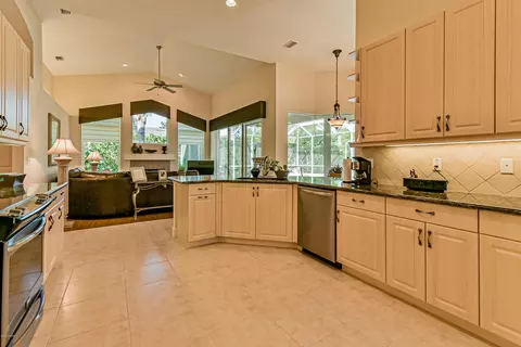 1204 Ashridge Ln, Ormond Beach, FL 32174 photo 27