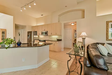1204 Ashridge Ln, Ormond Beach, FL 32174 photo 19