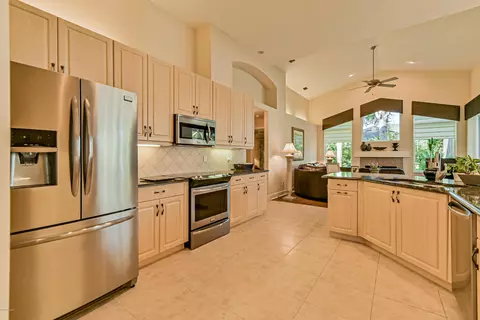 1204 Ashridge Ln, Ormond Beach, FL 32174 photo 30