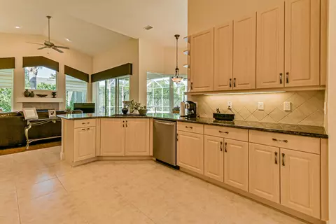1204 Ashridge Ln, Ormond Beach, FL 32174 photo 28