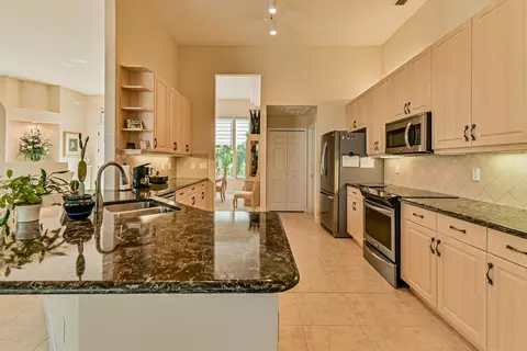 1204 Ashridge Ln, Ormond Beach, FL 32174 photo 23