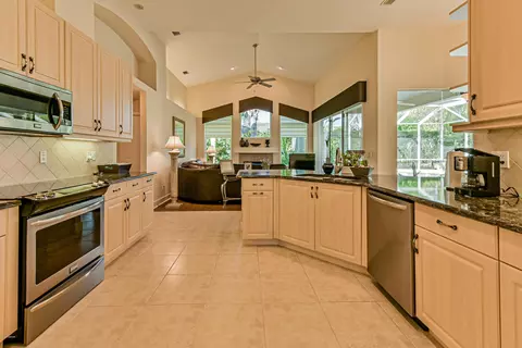 1204 Ashridge Ln, Ormond Beach, FL 32174 photo 29
