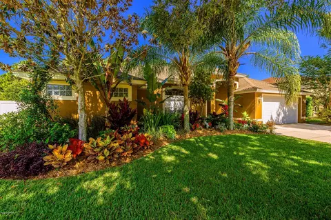 66 Chrysanthemum Dr, Ormond Beach, FL 32174 photo 2