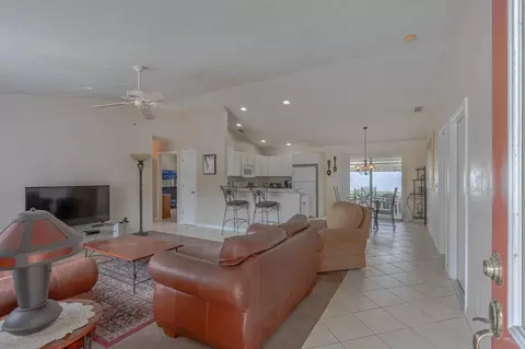 28 Concord Dr, Ormond Beach, FL 32176 photo 11