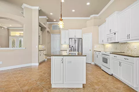1008 Lake Bridge Dr, Ormond Beach, FL 32174 photo 12