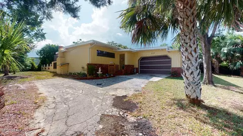717 N Halifax Dr, Ormond Beach, FL 32176 photo 2