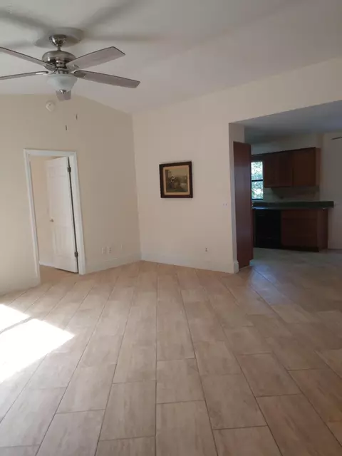 3317 Mango Tree Dr, Edgewater, FL 32141 photo 3