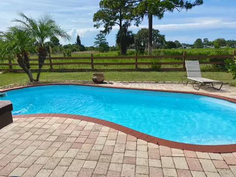 2412 22nd St, Edgewater, FL 32141 photo 4