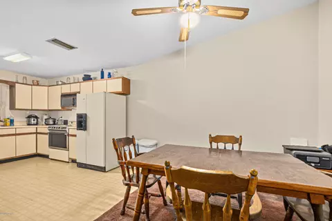 3020 Ragis Rd, Edgewater, FL 32132 photo 7