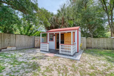 70 Reynolds Ave, Ormond Beach, FL 32174 photo 9