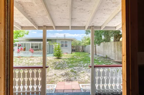 70 Reynolds Ave, Ormond Beach, FL 32174 photo 11