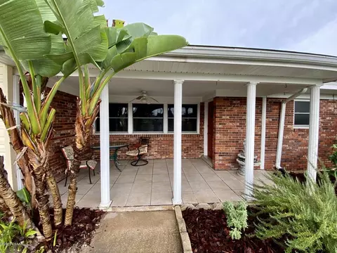 723 Luna Dr, Ormond Beach, FL 32176 photo 1