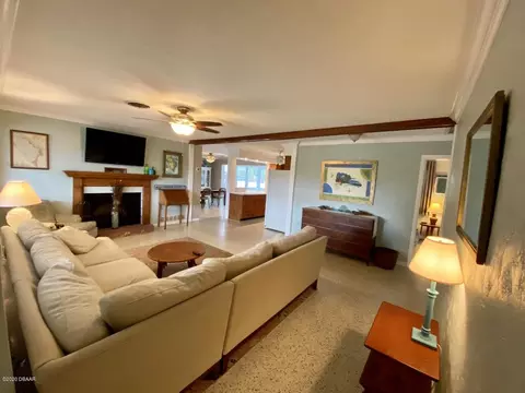 723 Luna Dr, Ormond Beach, FL 32176 photo 9