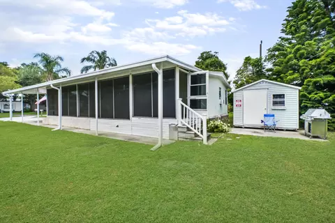 123 Ash St, Edgewater, FL 32141 photo 1