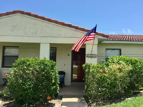 613 Robin Rd #B, Ormond Beach, FL 32176 photo 1