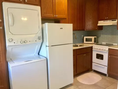 613 Robin Rd #B, Ormond Beach, FL 32176 photo 2